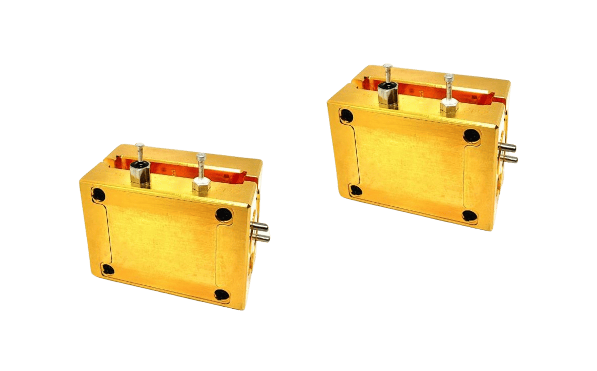 WR-04 Waveguide Amplifier up to 260 GHz